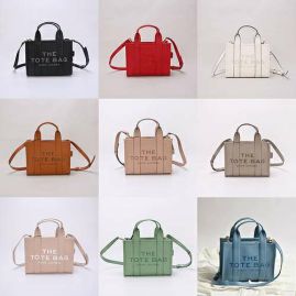 Picture of Jacquemus Lady Handbags _SKUfw151440004fw